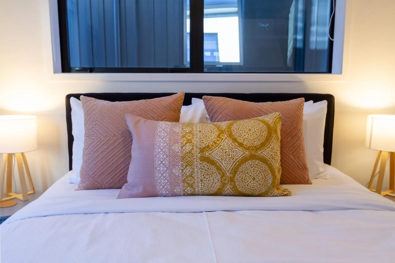 Tuam Street Delight 4 Bed 4 Bath Apartment Christchurch