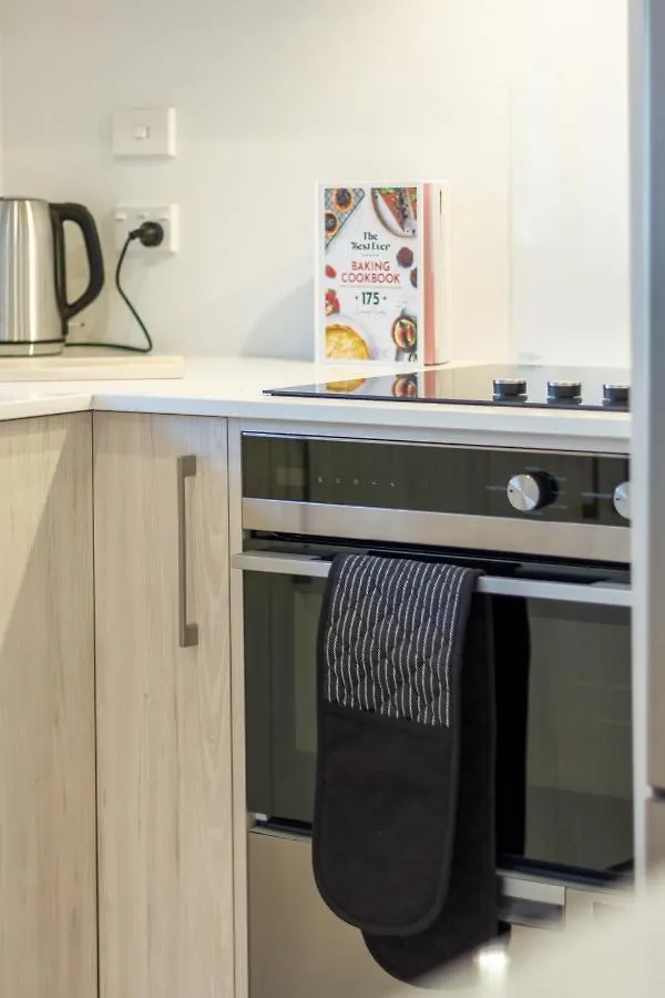 Tuam Street Delight 4 Bed 4 Bath Apartment Christchurch