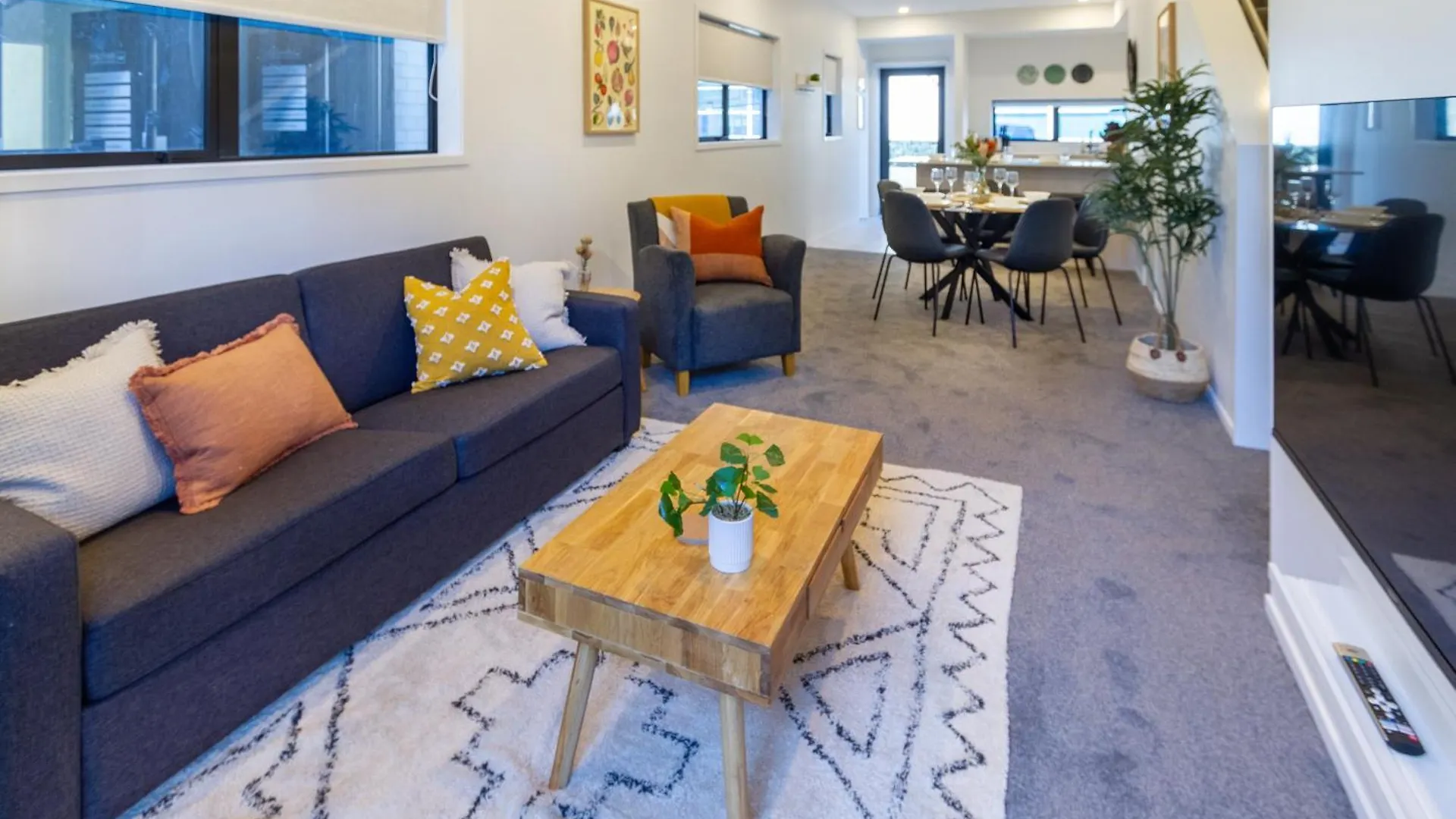 Tuam Street Delight 4 Bed 4 Bath Apartment Christchurch